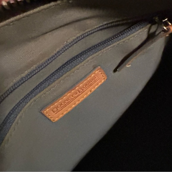 Vintage Dooney and Bourke Gretta Domed Satchel - Picture 11 of 14